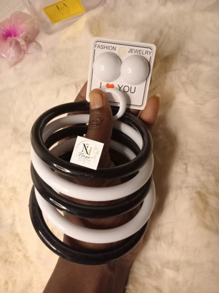Bracelet en acrylique plastique(douzaine)